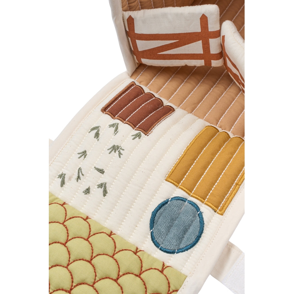 Fabelab Fabric House - Little Farm Dolls Picante